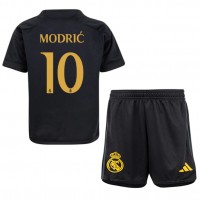 Billiga Real Madrid Luka Modric #10 Barnkläder Tredje fotbollskläder till baby 2023-24 Kortärmad (+ Korta byxor)